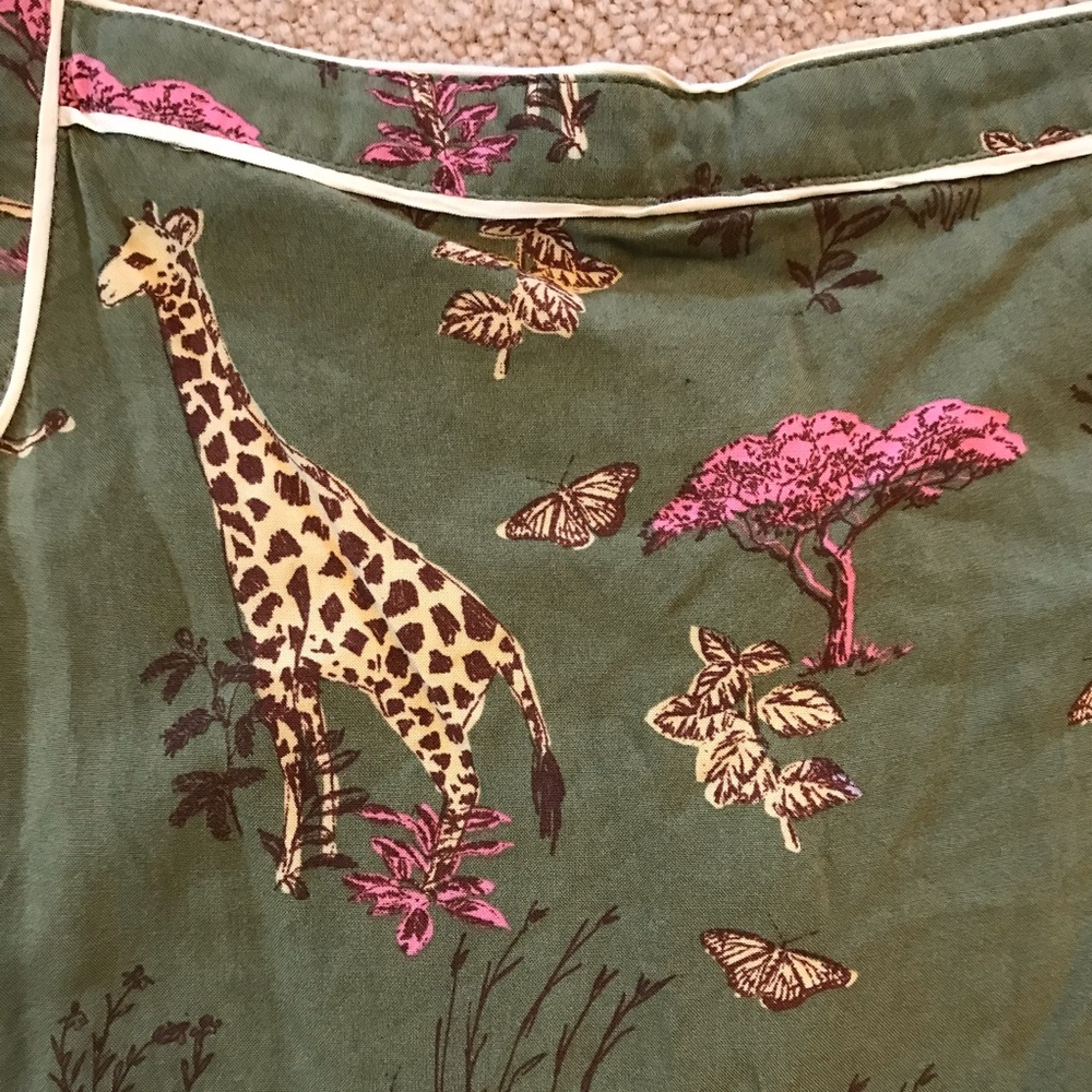 ModCloth Safari Print Tank Top Womens XL Green Giraffe Lion Tiger - Picture 7 of 9